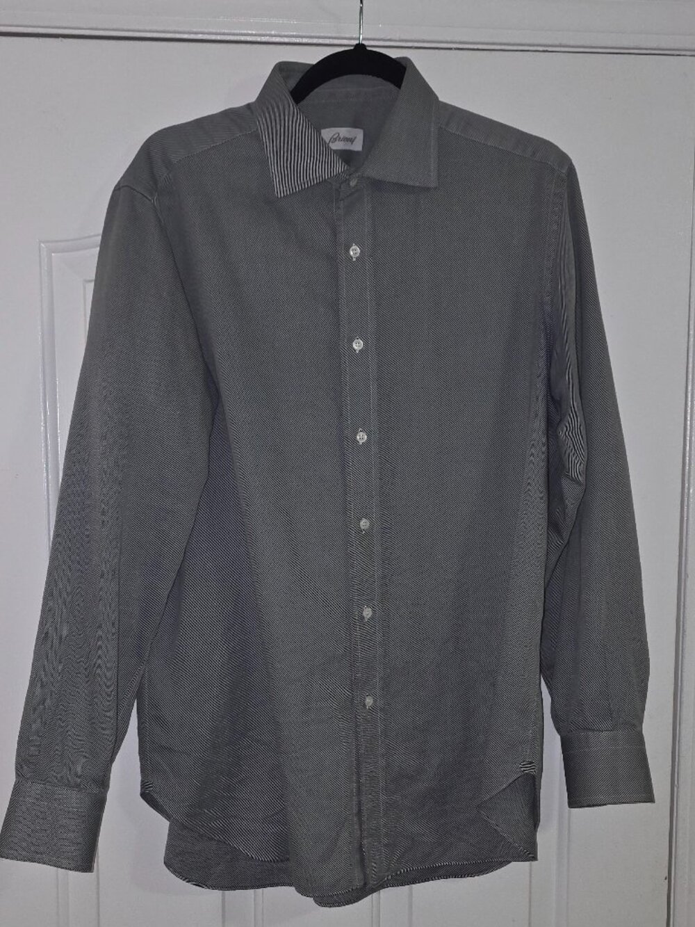 Brioni Men's Grey hidden stripe Pattern Shirt(Size L)